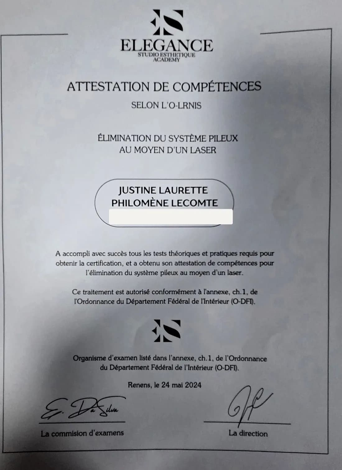 Attestation de compétences selon l'O-LRNIS — Élimination du système pileux au moyen d'un laser